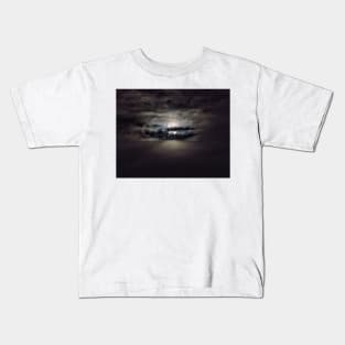 Moonlight explosion Kids T-Shirt